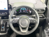 【レーダークルーズコントロール】高速道路での長距離走行が楽に!!自動で速度を保つクルーズコントロールが、衝突軽減システムと連携し、前方の車両を感知して車間を保つように速度調節してくれます!!