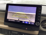 バックカメラも装備しております。車庫入れの苦手なお客様も安心!重宝してくれます!
