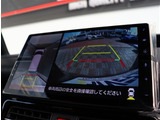 お車選びをお楽しみ頂けるよう、在庫車の展示スペースを十分に確保しております。