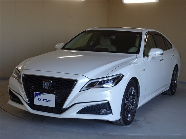 クラウン ハイブリッド 2.5 G エグゼクティブ Four 4WD