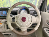 【純正革巻きステアリング】上質な革を使用することで、手にしっかり馴染みとても運転しやすいハンドルです♪