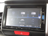 ナビゲーションは純正メモリーナビ(VXM-165VFi)を装着しております。AM、FM、CD、DVD再生、Bluetooth、音楽録音再生、フルセグTVがご使用いただけます。