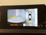 メーカーオプションの全周囲カメラ付き!狭い場所での駐車や車周辺を確認することが出来るので安心して駐車することができます★なんともう一つ・・・