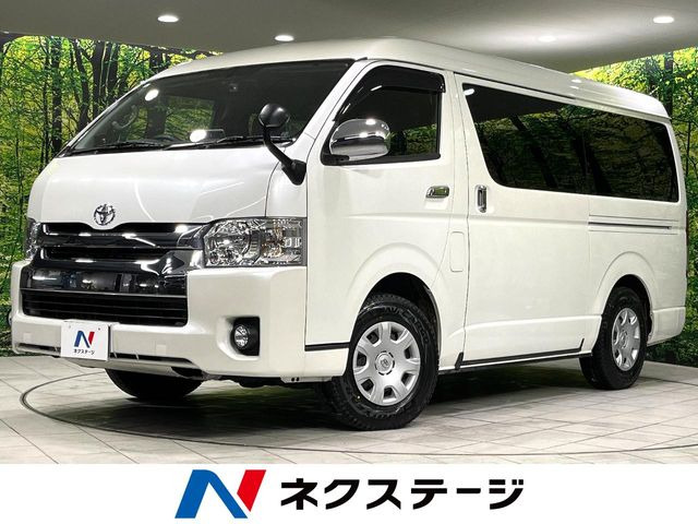 トヨタ ハイエースバン 