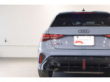 正規ディーラー (株)ファーレン古都 Audi京都南のお車をご覧いただき有難うございます。気になる点やご相談などお気軽にお問い合わせくださいませ。