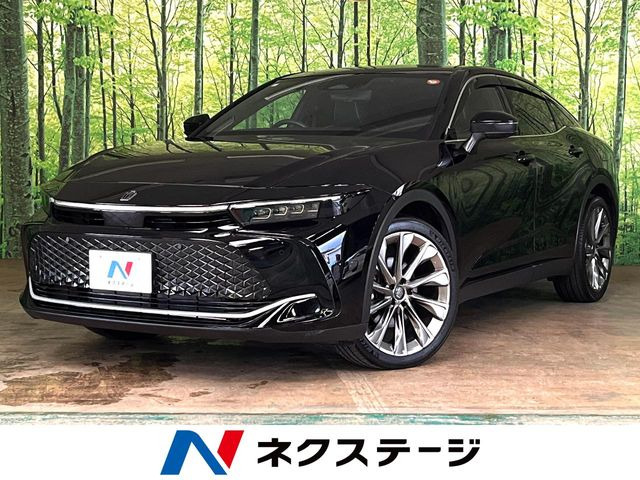 クラウンクロスオーバー 2.5 G アドバンスト レザー パッケージ E-Four 4WD
