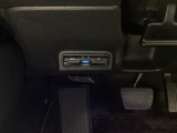 ビルトインタイプの【ETC】で見た目もスッキリ。高速道路の利用にとても便利です。