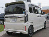 斜め後ろの画像です。是非現車をご確認ください!