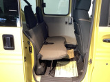 乗車人数や荷物の量、車内での過ごし方に合わせて、シートのレイアウトを変更できます。