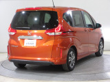 ボディクリーニング後、愛車をピカピカの状態へ保護するコーティング「ブライトパック」がおススメです!水垢がつきにくく、手入れがしやすくなりますよ!いつも愛車をきれいにしておきたい方におススメです。
