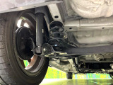 お車を安心してお乗りいただく為には、足回りの定期点検が欠かせません。サービスサポート(有償保証)では無料点検もご提供しており、安心のカーライフをお過ごしいただけるサポート体制が整っています。