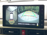 【パノラマモニター】専用のカメラにより、上から見下ろしたような視点で360度クルマの周囲を確認することができます☆死角部分も確認しやすく、狭い場所での切り返しや駐車もスムーズに行えます。