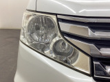 ディスチャージヘッドランプ(HID)も付いていて夜の視界もバッチリ見えます!