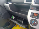 車両入庫時には外装磨きと内装クリーニングを実施しております。納車前にも実施いたしますので、綺麗に快適にお乗りいただけます。