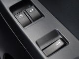 運転席はパワーウィンドウになります。