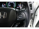 Hondaセンシングの機能のひとつ、アダプティブクルーズコントロール付!アクセルから足を離しても設定したスピードと前車との車間を保ち走行してくれます!車線維持もアシスト☆高速道路で疲労軽減ですね☆