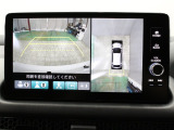 【マルチビューカメラシステム】車両の前後,左右4つのカメラで映した周囲の映像をナビゲーション画面に表示します♪停めにくい駐車場や狭い道路でもドライバーの死角を減らすことで運転をサポート!