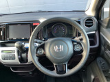 安心して運転ができる広い視界となっています。