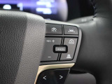 レーダークルーズコントロール作動時に車線維持に必要な運転操作の支援を行う「レーントレーシングアシスト(LTA)」を搭載しています。