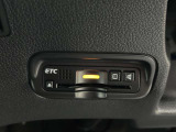 快適なカーライフに欠かせないETCが付いています。高速道路の料金所はもちろん、サービスエリア等にあるスマートインターの出入りも利用可能でとっても便利です!
