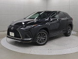 セダンとSUVの特長をあわせ持つクロスオーバーモデル、レクサス「RX」のターボエンジン搭載モデル「RX300」です。
