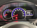見やすいメーターレイアウトで運転をサポート!