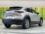 ☆全国のネクステージからお取り寄せが可能※!遠方の店舗に展示してあるクルマが気になる場合も、最寄りの店舗でご覧いただくことが可能です!是非私たちに要望をお聞かせください!※別途費用