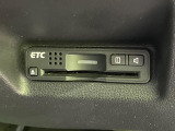 【ETC】高速道路の料金所をストレスなく通過!話題のスポットやサービスエリアに多い「スマートIC」利用時は必須のアイテムです。当店でセットアップを実施、ご納車当日からすぐにご利用いただけます!