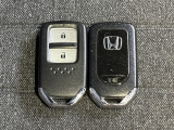 ★スマートキー★ キーを携帯しているだけでカギの開け閉めからエンジン始動までできるスマートキー!キーを取り出す必要がないので楽チンです