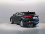 ご覧の車両以外にも多数のU-Carを展示販売しております。