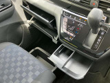 使いやすい場所に豊富な収納スペース!収納が多いと便利ですよね♪
