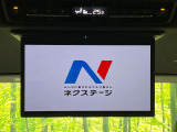 【13.2型フリップダウン】大画面モニターで後席でもエンタメをお楽しみいただけます。家族や友人とお出かけする機会が多い方に大人気です♪