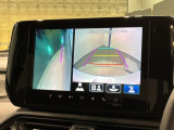 全方位モニターがついています! 車の周囲を360&deg;安全確認できるので、普段の駐車はもちろんの事、縦列駐車や幅寄せの際にも活躍してくれますよ。