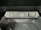 シガーソケット用の充電器が使用可能です!