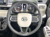 【ステアリングスイッチ】運転中、前方から目線をそらすことなく、オーディオ等の操作が可能な便利機能!安心&快適なドライブを演出してくれます♪
