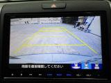 後方確認はオマカセのリアカメラ付です。雨天時や夜間のバック駐車時などで特に視界の安全確認に役立ちます。