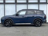 国道246号線沿い、南町田グランベリーパーク駅すぐ。MINI NEXT 東名横浜/〒194-0004 東京都町田市鶴間5-18-1