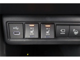 シートヒーター付です、寒い冬でもシートは暖かく快適です。
