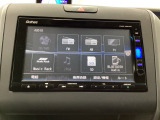 ドライブの必需品。見やすい・使いやすいHonda純正のメモリーナビを搭載しています。