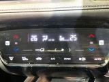 【シートヒーター】寒い日に重宝するシートヒーター!エアコンより早く温まってくれるので寒がりの人も安心ですね♪エアコンの温風は乾燥するから苦手、という方にもをおすすめです。