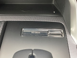 モード切替スイッチのMi-DRIVEでスポーツとノーマルの切り替えが出来ます。