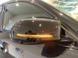 また、BMW正規認定中古車は、エマージェンシーサービスが自動付帯。24時間365日、皆様のカーライフをサポート致します。確かな安心のうえで、「駆けぬける歓び」をご堪能ください。