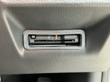 ETCも付いておりますので、高速道路の料金所もノンストップ通過可能ですよ^^是非揃えたい装備ですね!