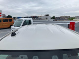 ご遠方のお客様には専門業者を介した陸送納車サービスがございます【※有料】。 お住まい・お届けご希望ご希望の地域をご連絡頂ければ輸送費用のお見積りと輸送期間の目安をご案内させていただきます。