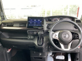 【Honda SENSING】いつもの道で、高速道路などで、安心・快適な運転を支援します。先進の安全運転機能システム搭載。