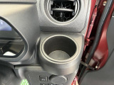 掘り込み式インパネカップホルダー