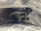 お車を安心してお乗りいただく為には、足回りの定期点検が欠かせません。サービスサポート(有償保証)では無料点検もご提供しており、安心のカーライフをお過ごしいただけるサポート体制が整っています。