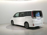 ご覧の車両以外にも多数のU-Carを展示販売しております。