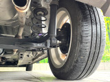 お車を安心してお乗りいただく為には、足回りの定期点検が欠かせません。サービスサポート(有償保証)では無料点検もご提供しており、安心のカーライフをお過ごしいただけるサポート体制が整っています。