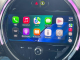 ●Apple Car Play:スマホとの有線接続で、ナビ・オーディオ再生などスマホのアプリ機能が画面でも使える便利機能です!
